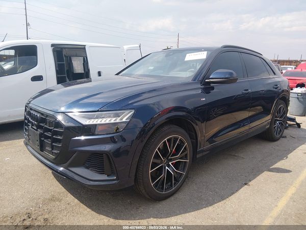 2023 AUDI Q8