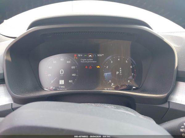 2019 VOLVO XC40 T5 MOMENTUM