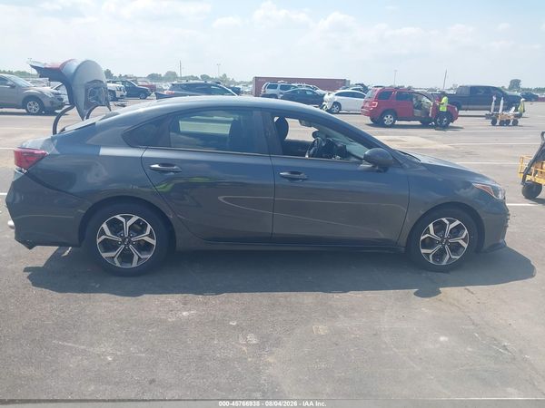 2019 KIA FORTE LXS