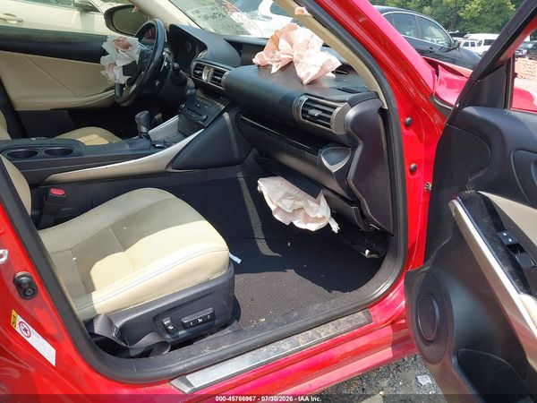 2016 LEXUS IS 350 — I5