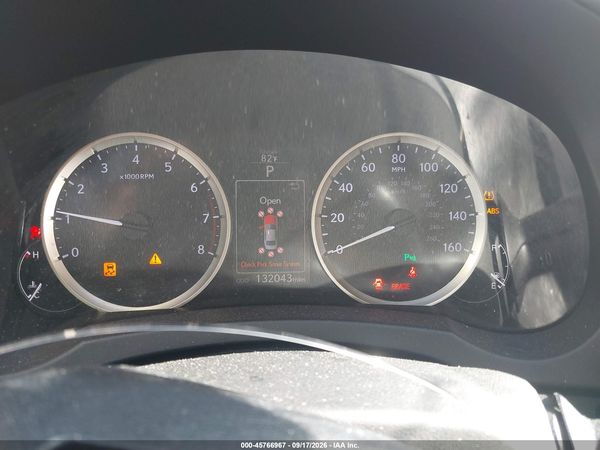 2016 LEXUS IS 350 — I7