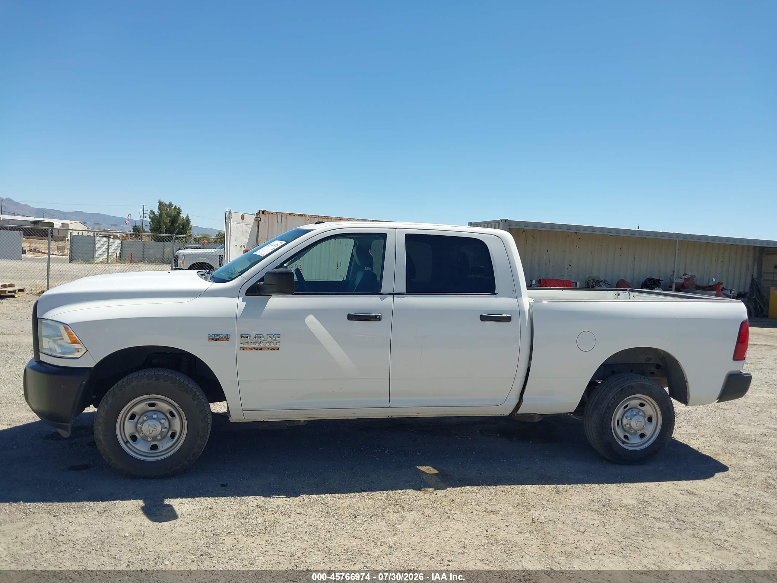 2018 RAM 2500 TRADESMAN  4X2 6'4 BOX