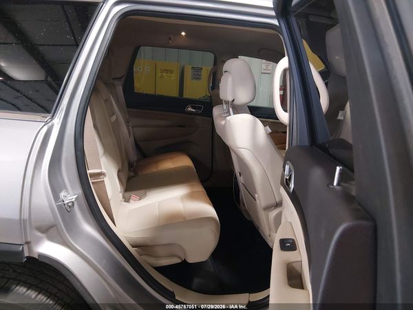 2019 JEEP GRAND CHEROKEE LAREDO E 4X4