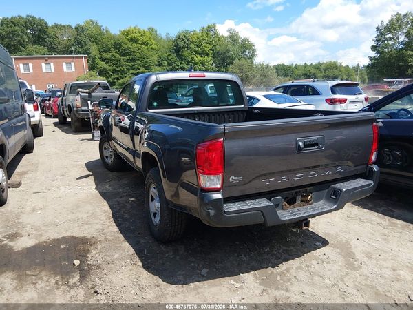 2016 TOYOTA TACOMA SR