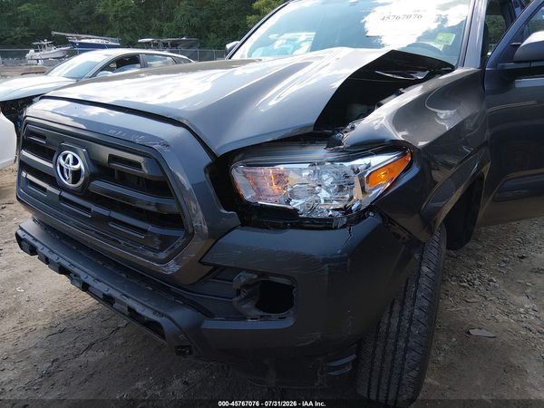 2016 TOYOTA TACOMA SR