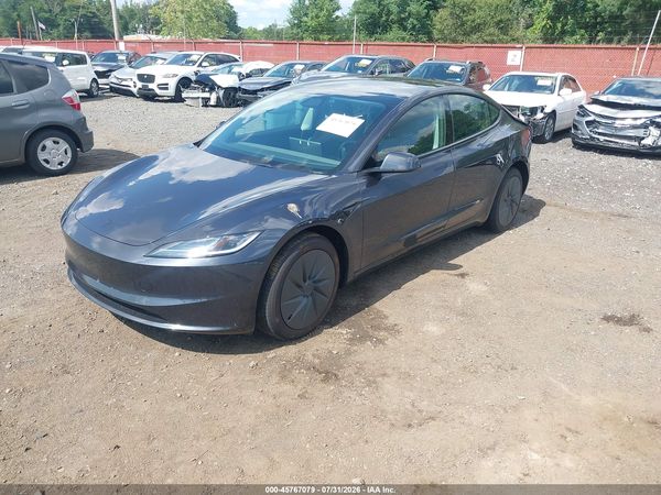 2026 TESLA MODEL 3