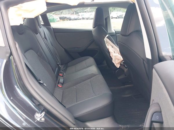 2026 TESLA MODEL 3