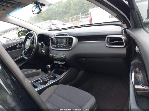 2016 KIA SORENTO 2.4L LX