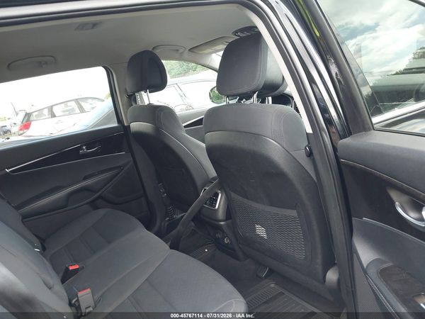 2016 KIA SORENTO 2.4L LX