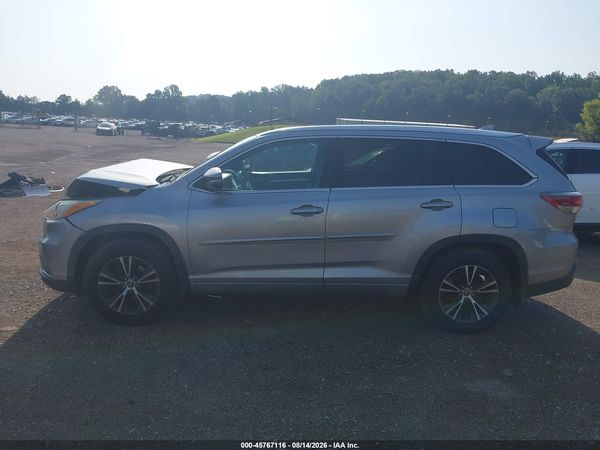2016 TOYOTA HIGHLANDER XLE V6