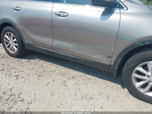 2017 KIA SORENTO 2.4L LX