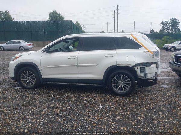 2019 TOYOTA HIGHLANDER