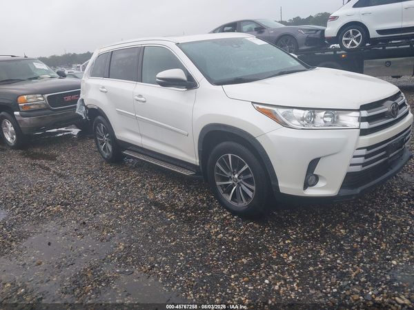 2019 TOYOTA HIGHLANDER XLE