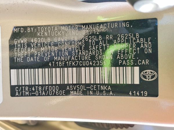 2012 TOYOTA CAMRY — VINS