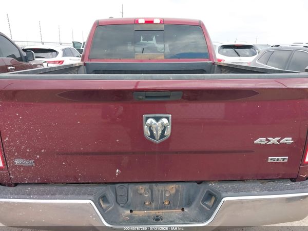 2020 RAM 1500 CLASSIC SLT  4X4 6'4 BOX