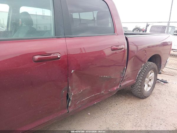2020 RAM 1500 CLASSIC SLT  4X4 6'4 BOX
