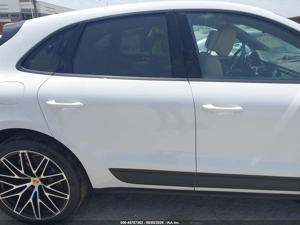 2026 PORSCHE MACAN T