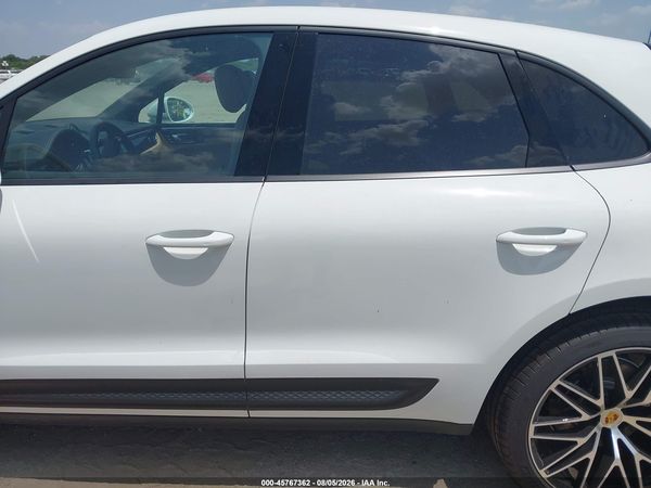 2026 PORSCHE MACAN T