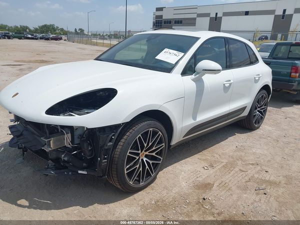 2026 PORSCHE MACAN T