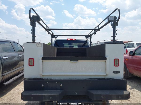 2018 RAM 2500 TRADESMAN  4X2 8' BOX