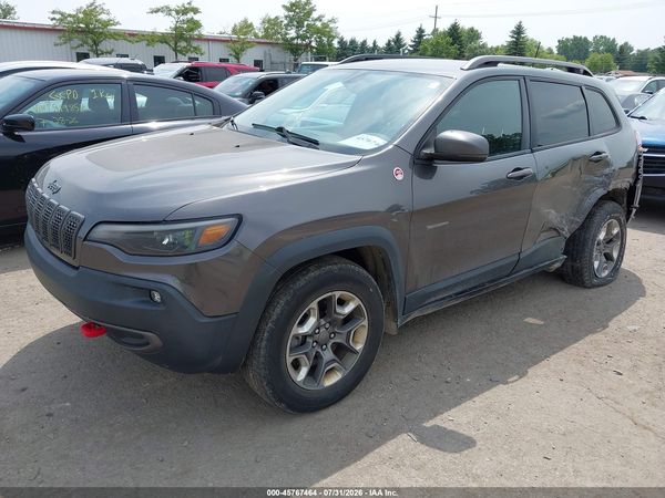 2019 JEEP CHEROKEE TRAILHAWK 4X4