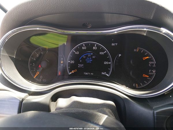 2019 JEEP GRAND CHEROKEE LAREDO E 4X2