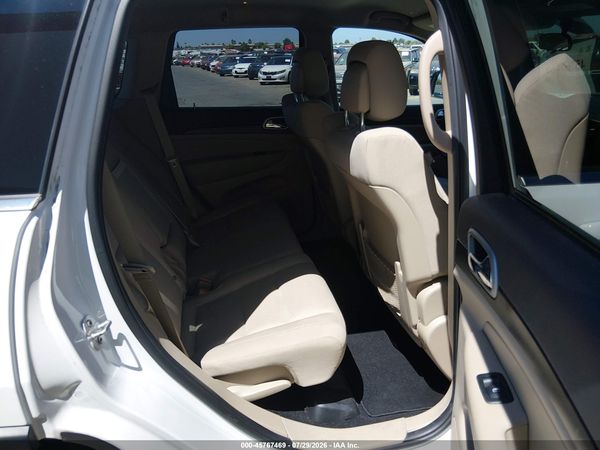 2019 JEEP GRAND CHEROKEE LAREDO E 4X2