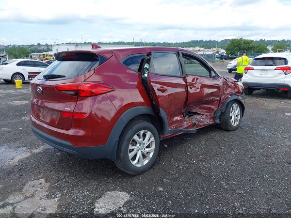 2020 HYUNDAI TUCSON SE