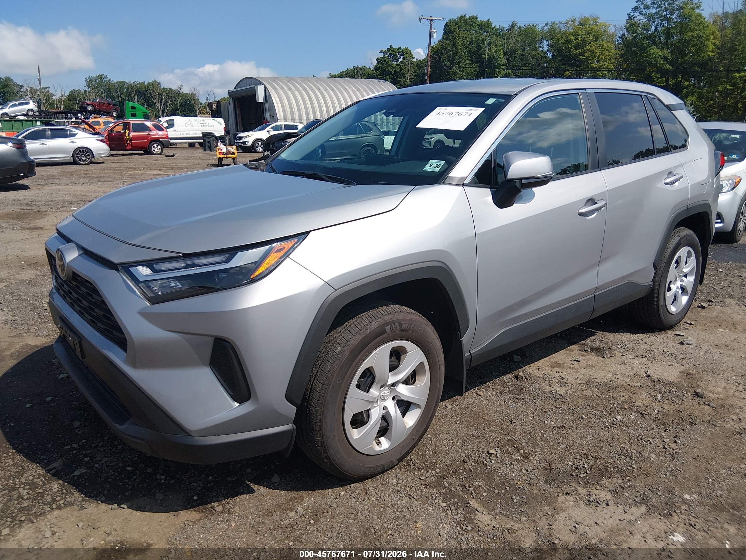 2025 TOYOTA RAV4 LE