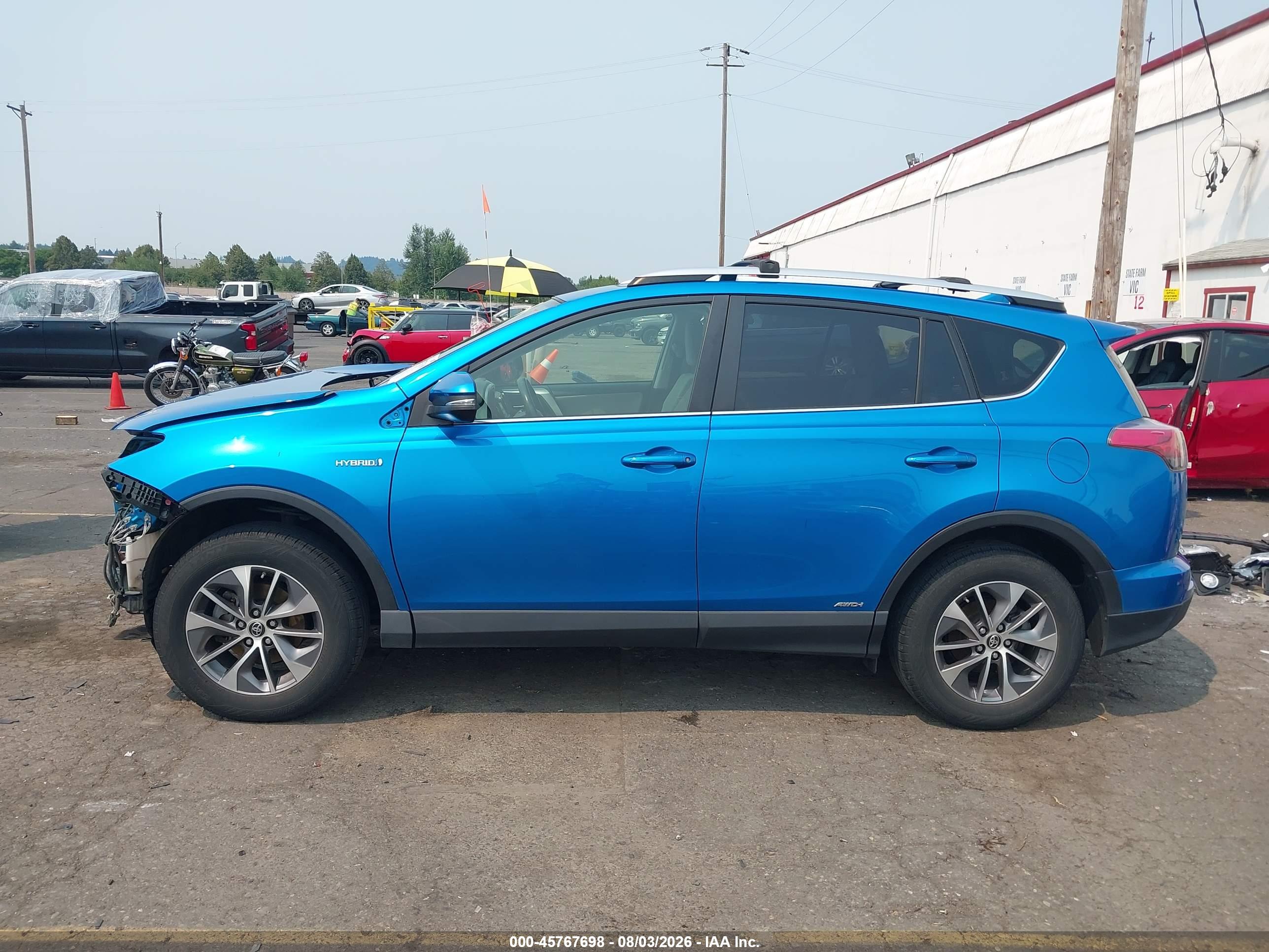2016 TOYOTA RAV4 HYBRID XLE