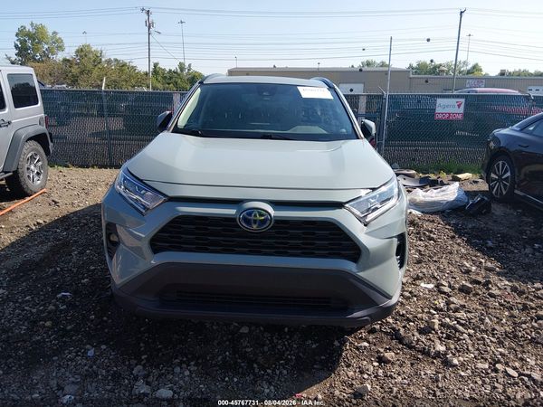 2021 TOYOTA RAV4 HYBRID XLE