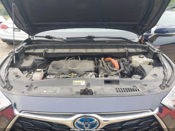 2020 TOYOTA HIGHLANDER HYBRID PLATINUM