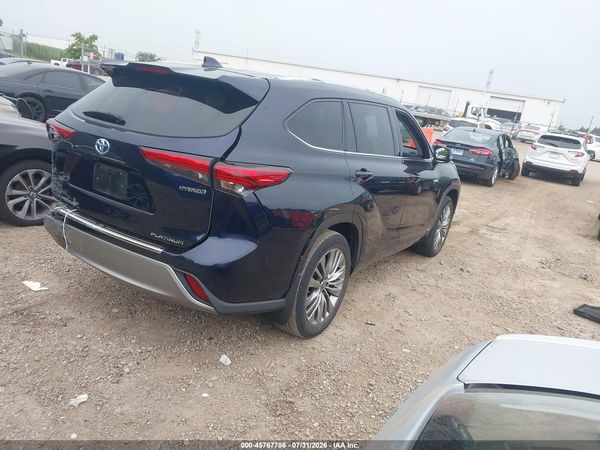 2020 TOYOTA HIGHLANDER HYBRID PLATINUM