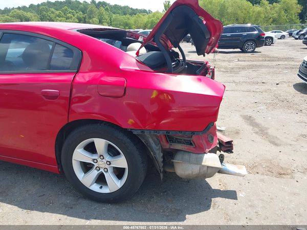 2012 DODGE CHARGER SE
