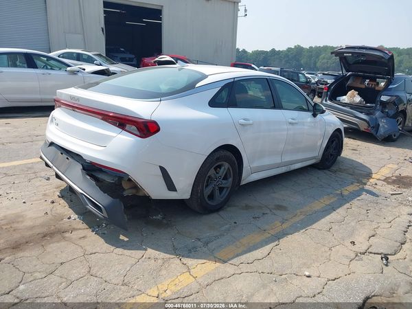 2022 KIA K5 LX — I4