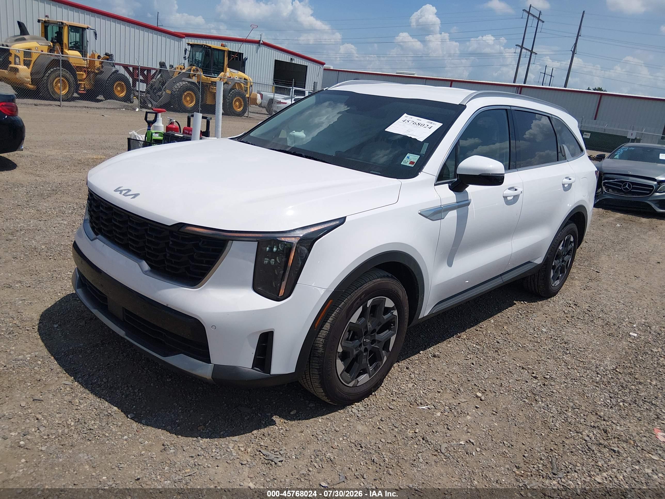 2026 KIA SORENTO S — I2