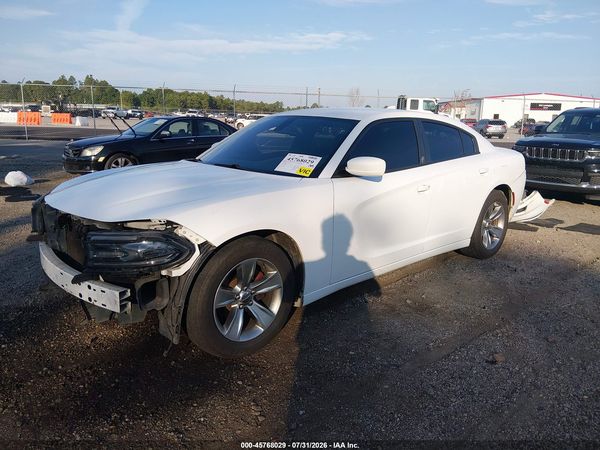 2016 DODGE CHARGER SXT