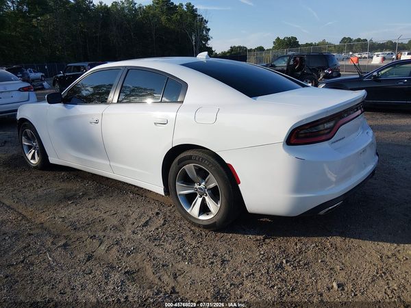 2016 DODGE CHARGER SXT