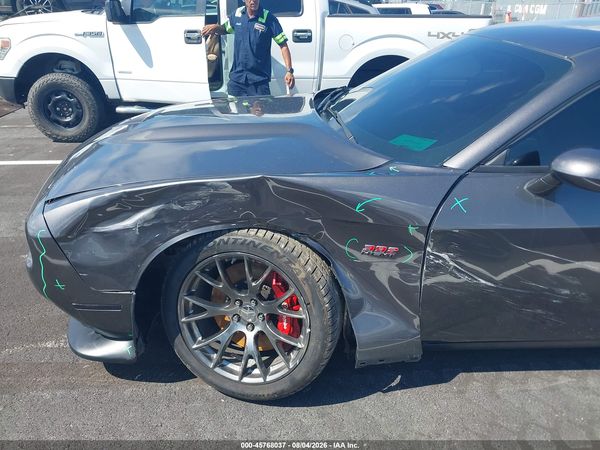 2015 DODGE CHALLENGER SRT 392