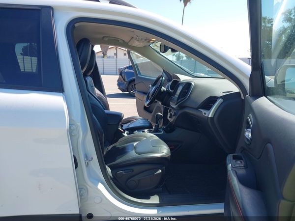 2016 JEEP CHEROKEE TRAILHAWK