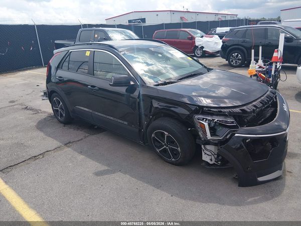 2023 KIA NIRO EX