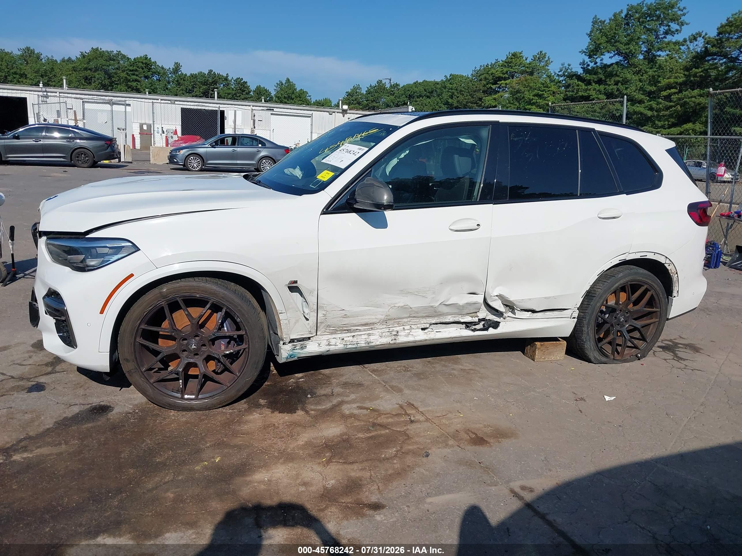 2022 BMW X5 M50I