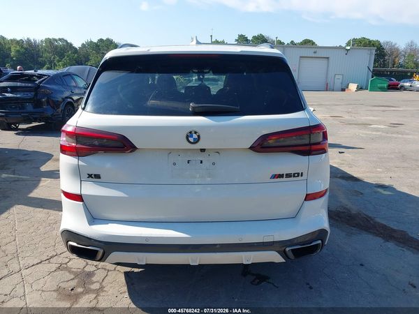 2022 BMW X5 M50I