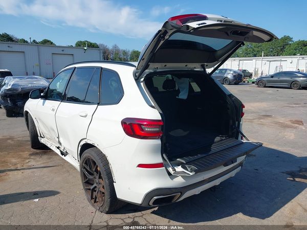 2022 BMW X5 M50I