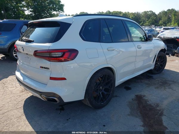2022 BMW X5 M50I