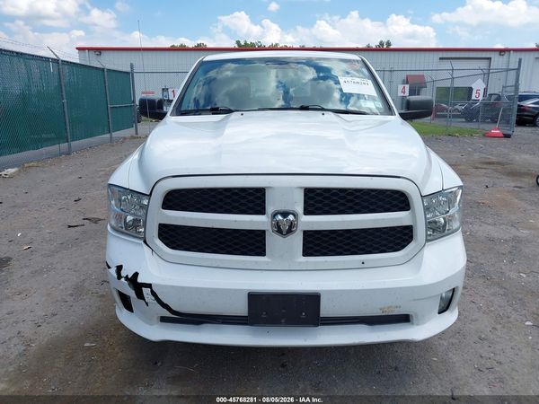 2019 RAM 1500 CLASSIC EXPRESS  4X4 6'4 BOX