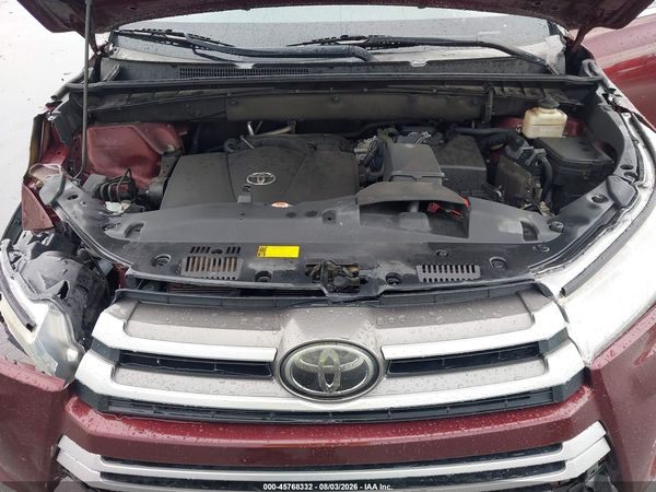 2019 TOYOTA HIGHLANDER XLE