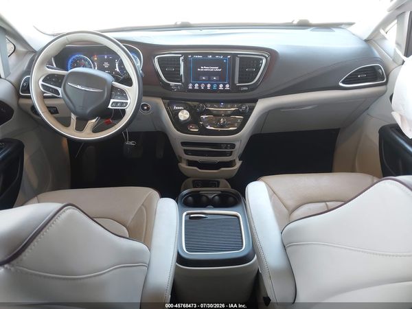 2020 CHRYSLER PACIFICA LIMITED — I5