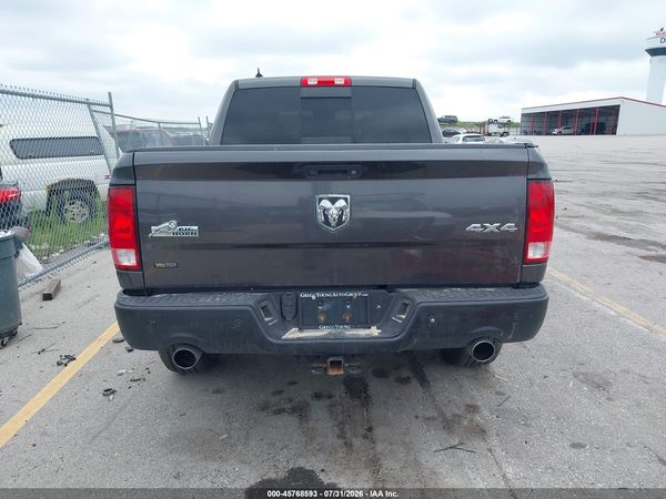 2017 RAM 1500 BIG HORN  4X4 5'7 BOX