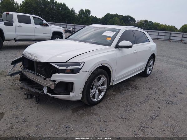 2022 AUDI Q8